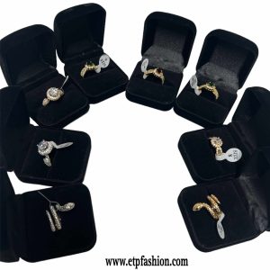 rings for women in silver and gold different style
