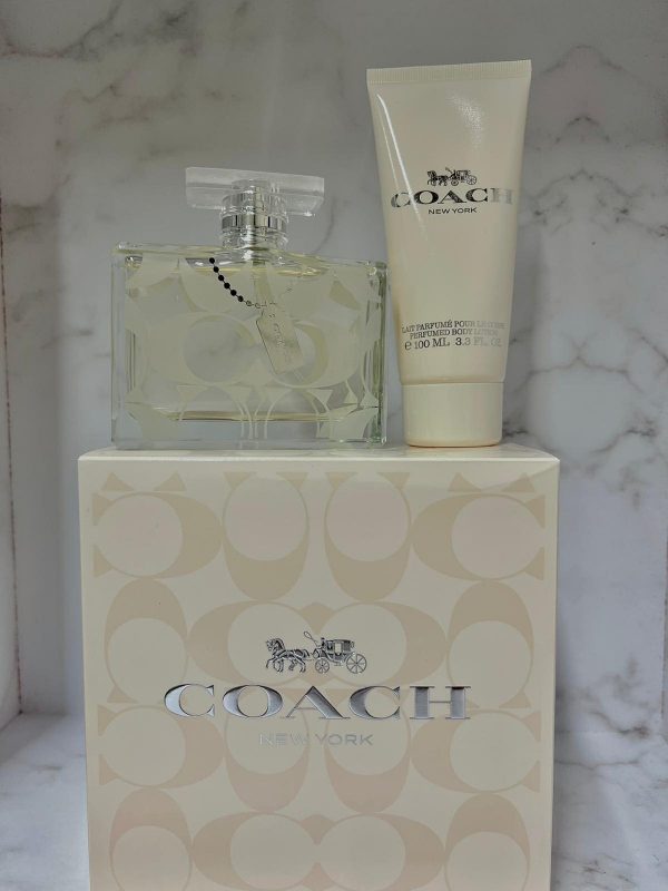 coach new york 2 peice travel kit