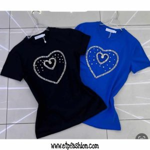 Black Women's T-shirt With Heard Design With Stones